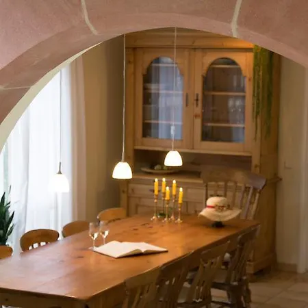 Winzerhaus Sudpfalz *